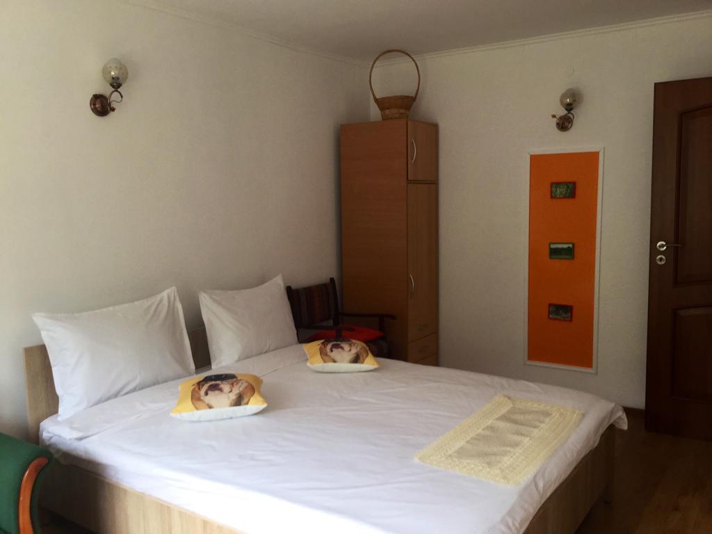 Casa Bella Turda Hotell Exteriör bild