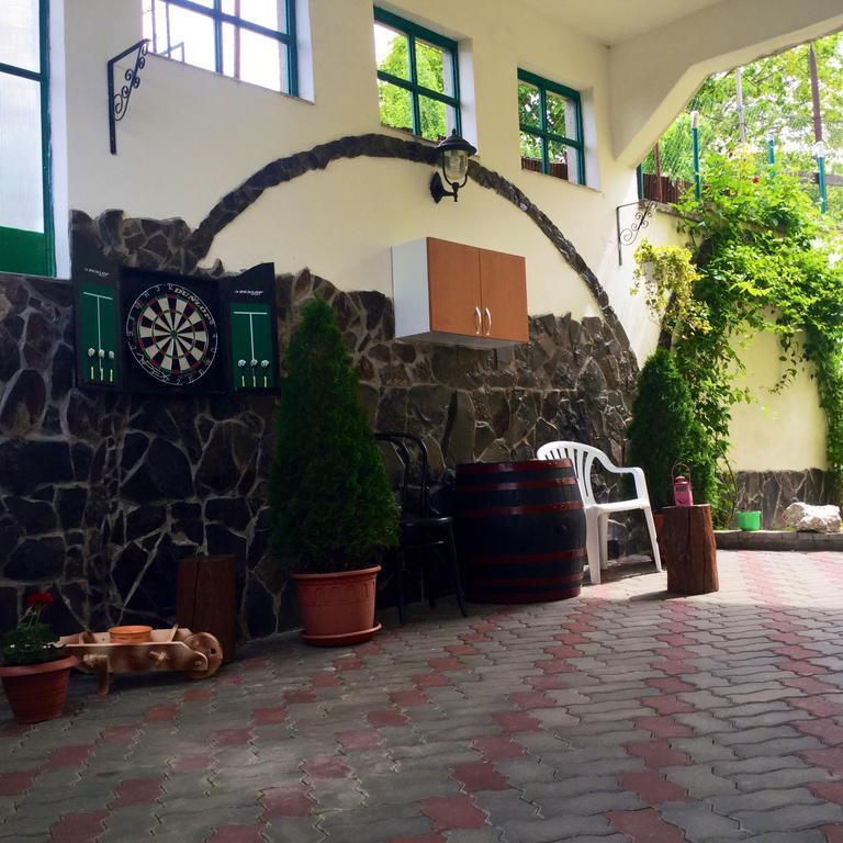 Casa Bella Turda Hotell Exteriör bild