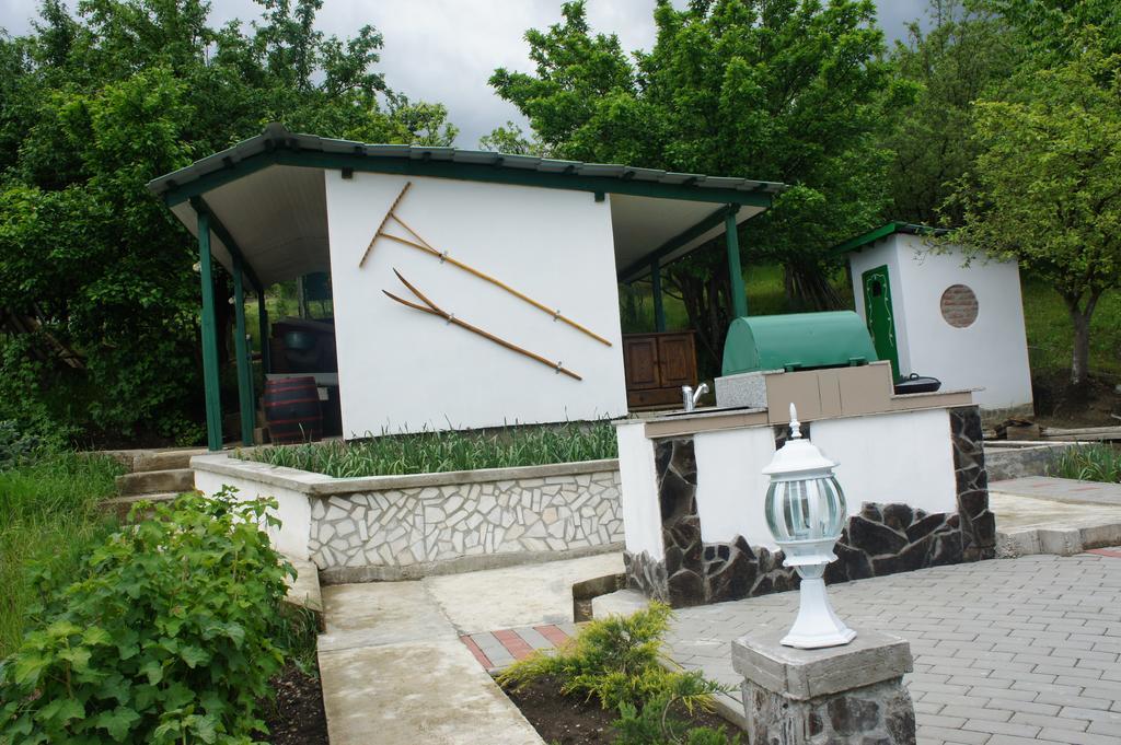 Casa Bella Turda Hotell Exteriör bild