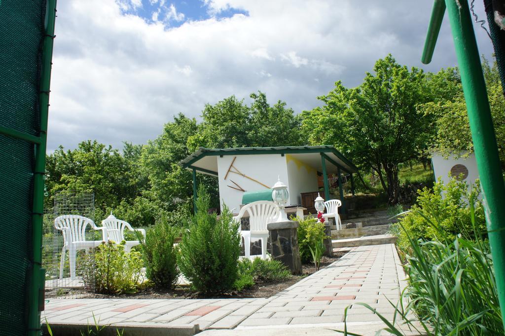 Casa Bella Turda Hotell Exteriör bild